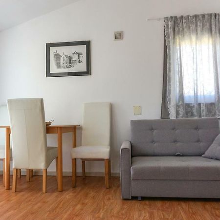 Sonja Apartment Premantura Buitenkant foto